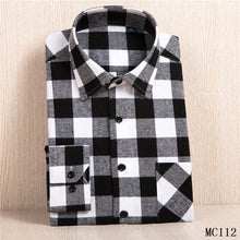 Charger l&#39;image dans la galerie, 2019 New Men&#39;s Plaid Flannel Shirt Plus Size 5XL 6XL Soft Comfortable Spring Male Slim Fit Business Casual Long-sleeved Shirts